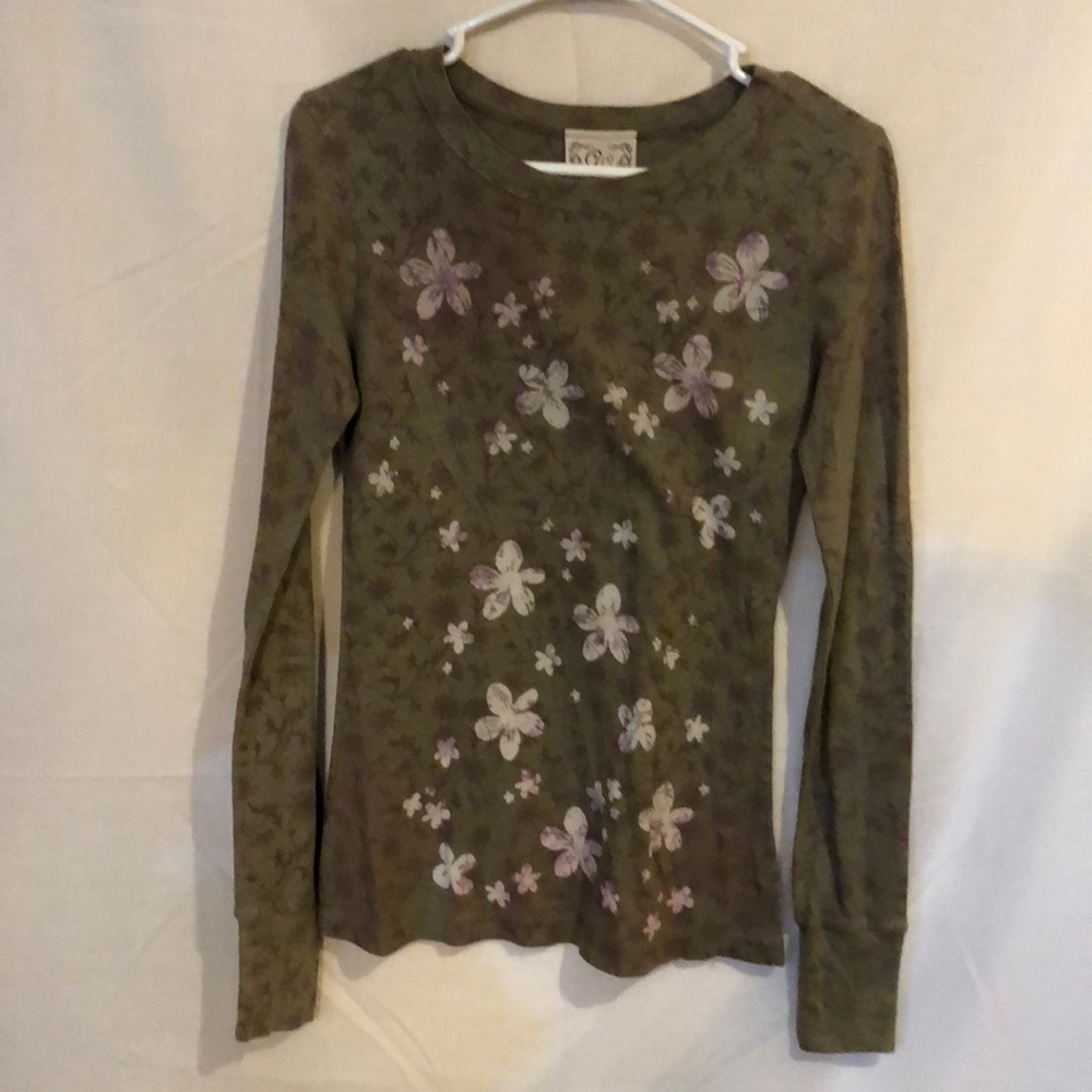 Long sleeves shirt